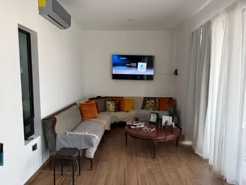 Condominio de 3 recámaras con alberca en segundo piso
