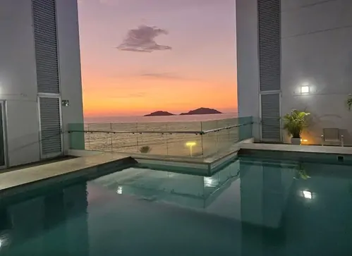 Condominio en Torre eMe sobre el Malecón de Mazatlán