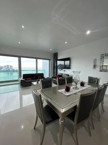 Condominio frente al mar en Torre eMe, Mazatlán
