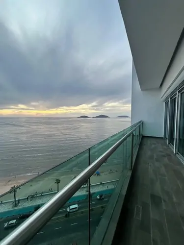 Condominio frente al mar en Torre eMe, Mazatlán